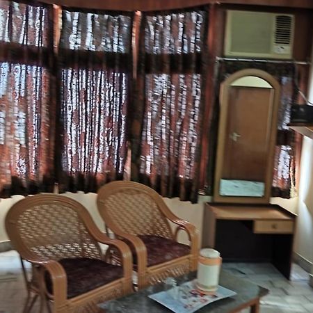 Sarnath Motel And Resort Varanasi Exterior photo